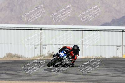 media/Jan-15-2026-Racers Edge (Thu) [[dfebeb70ab]]/2-A Group/Session 3 (Turn 16)/